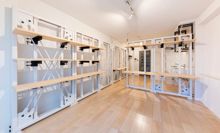 マットホワイト